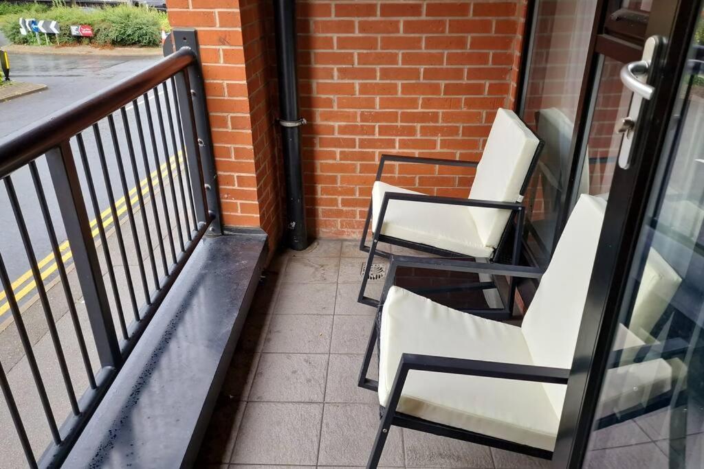 2 Bedroom Apartment Central Birmingham City Centre Exterior photo